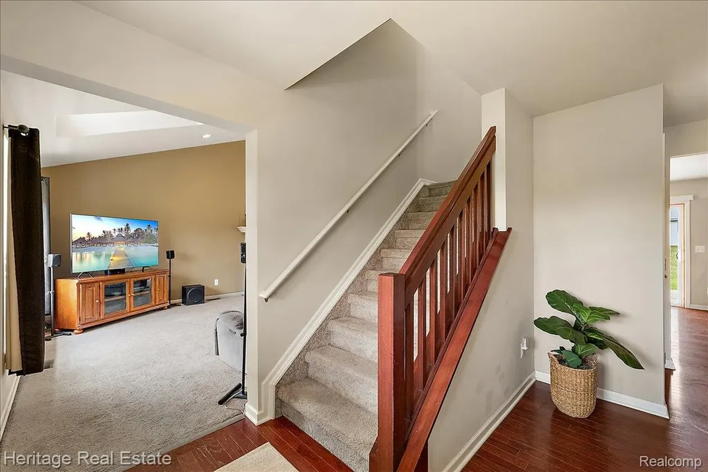 5222 Coulter Lake Boulevard Independence Charter Township MI 48348