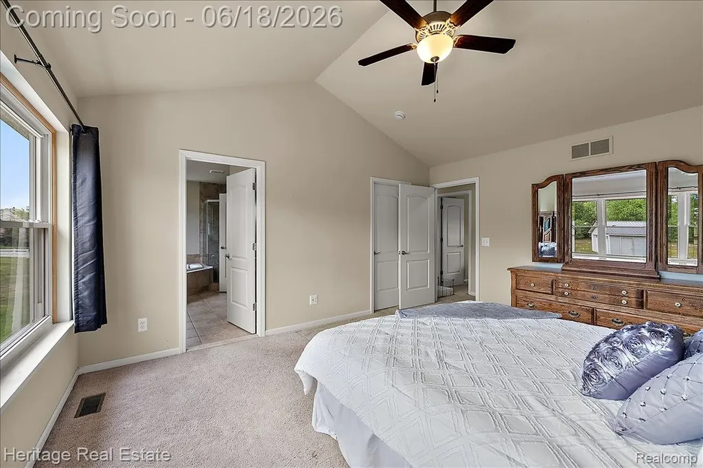 5222 Coulter Lake Boulevard Independence Charter Township MI 48348