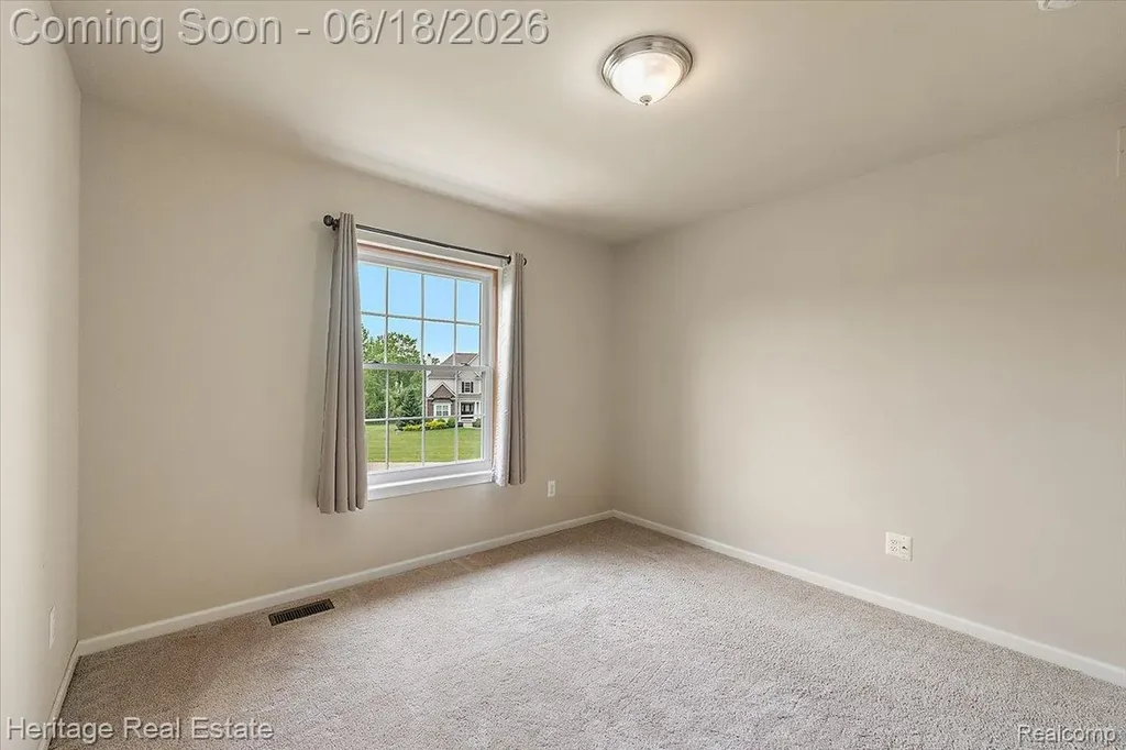 5222 Coulter Lake Boulevard Independence Charter Township MI 48348