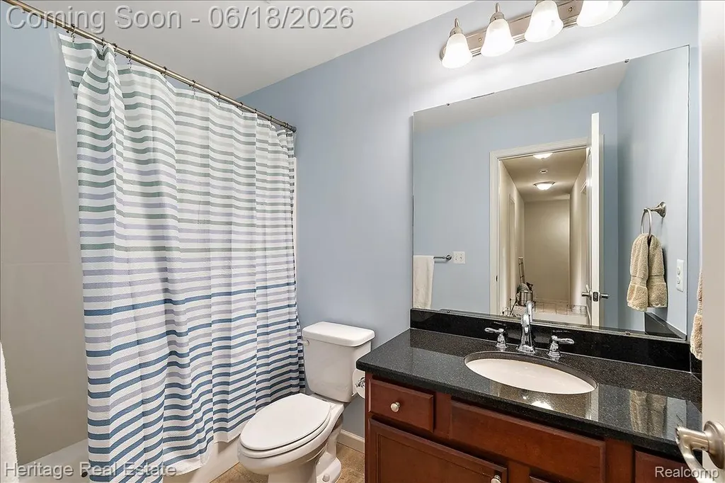 5222 Coulter Lake Boulevard Independence Charter Township MI 48348