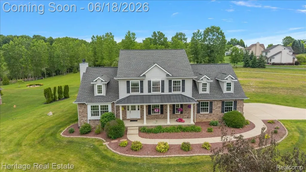 5222 Coulter Lake Boulevard Independence Charter Township MI 48348