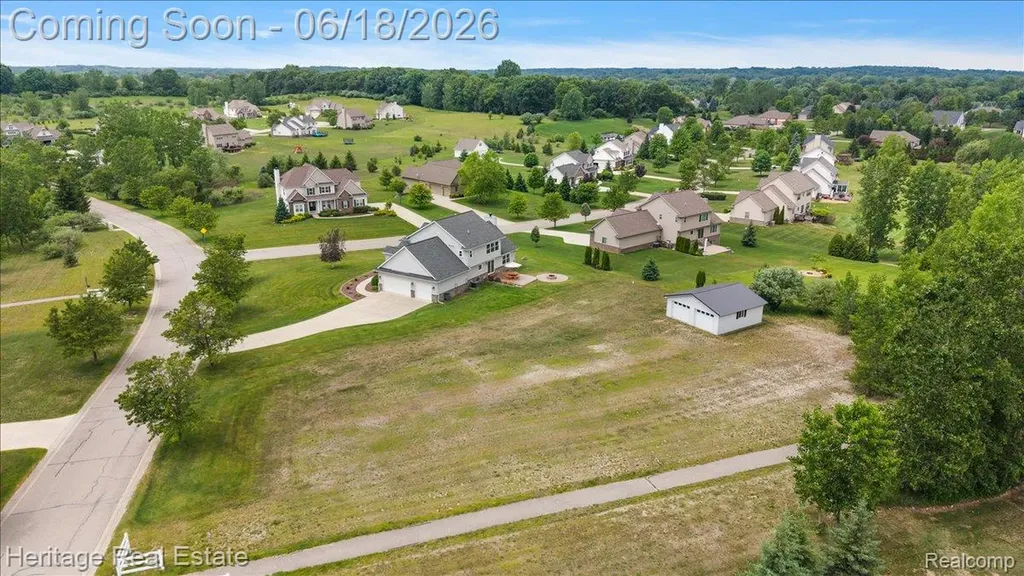 5222 Coulter Lake Boulevard Independence Charter Township MI 48348