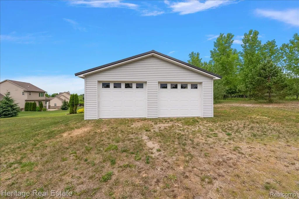 5222 Coulter Lake Boulevard Independence Charter Township MI 48348