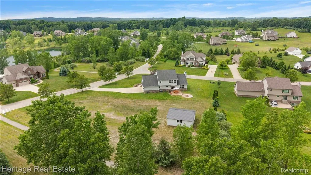 5222 Coulter Lake Boulevard Independence Charter Township MI 48348