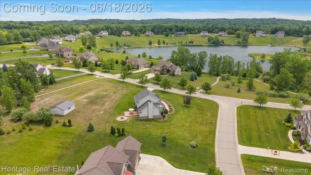 5222 Coulter Lake Boulevard Independence Charter Township MI 48348