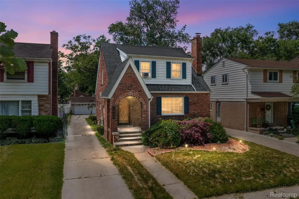16713 Glastonbury Road Detroit City MI 48219