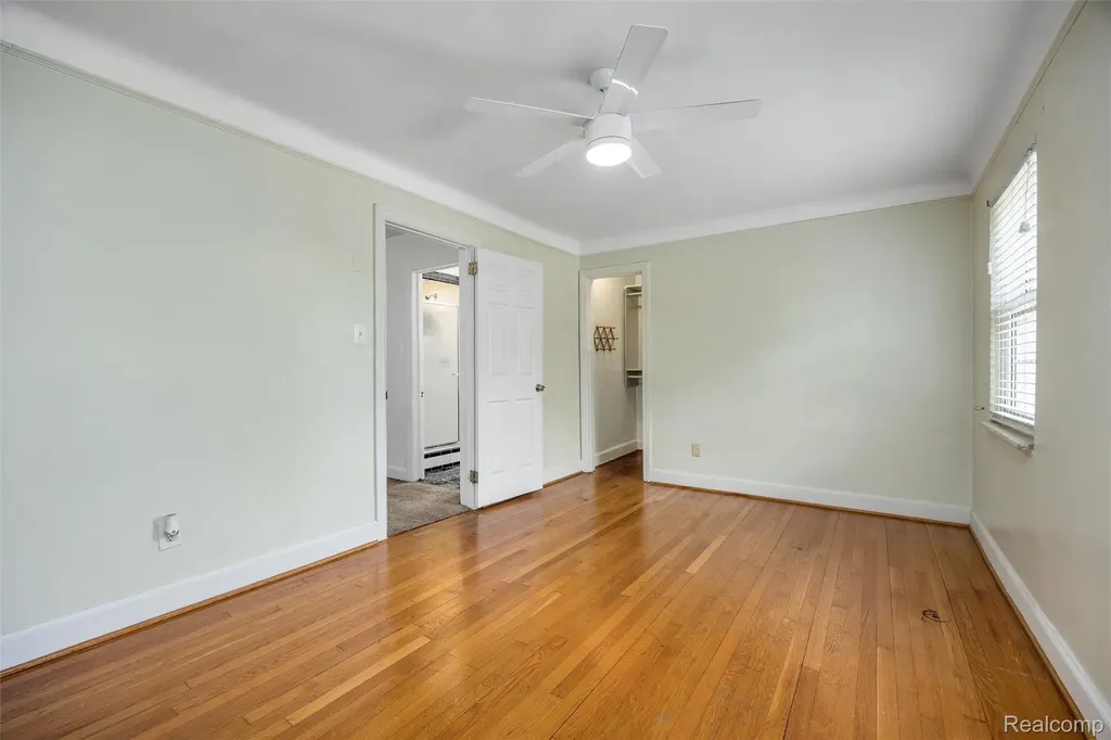 16713 Glastonbury Road Detroit City MI 48219