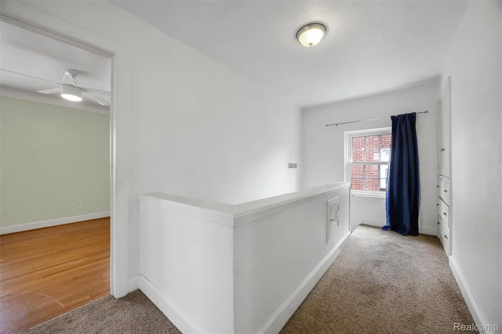 16713 Glastonbury Road Detroit City MI 48219