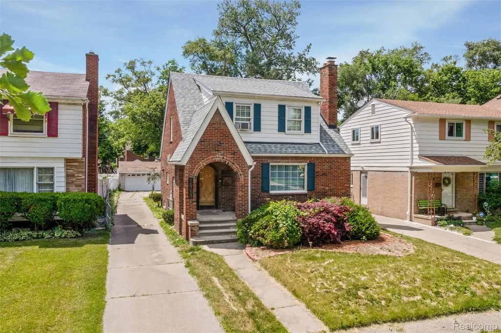 16713 Glastonbury Road Detroit City MI 48219