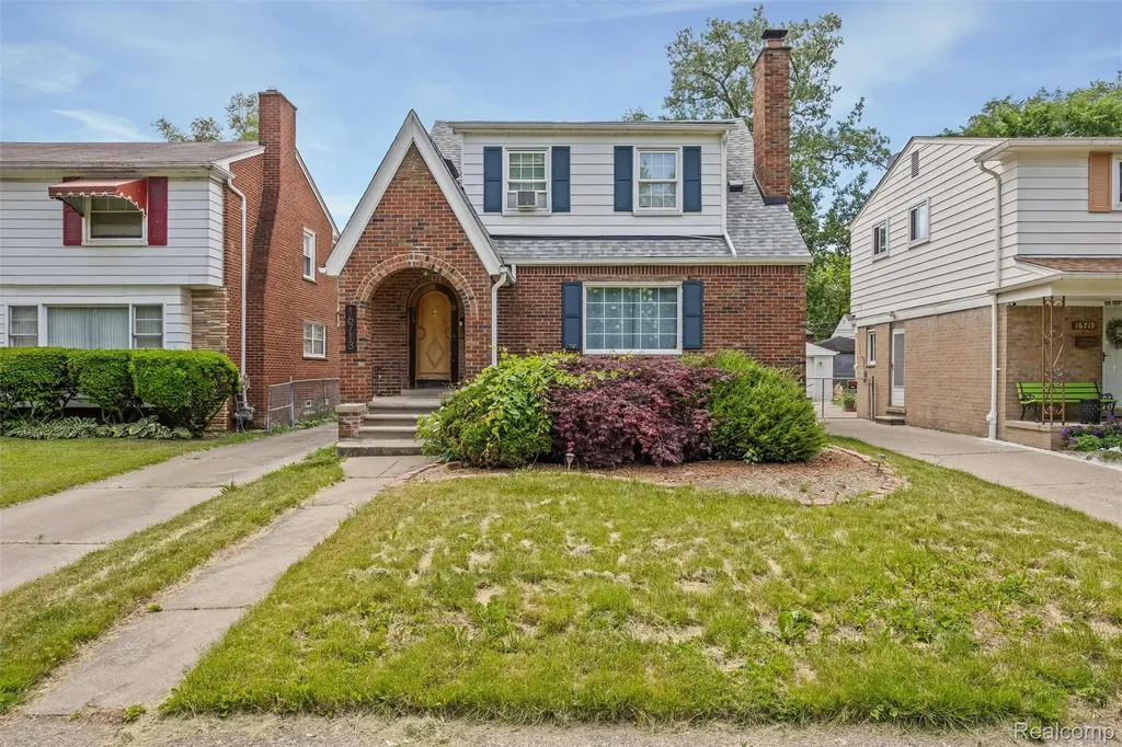 16713 Glastonbury Road Detroit City MI 48219