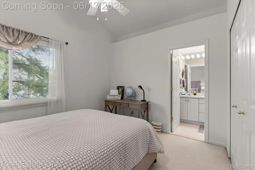 30612 Sequoia Circle Farmington Hills City MI 48331