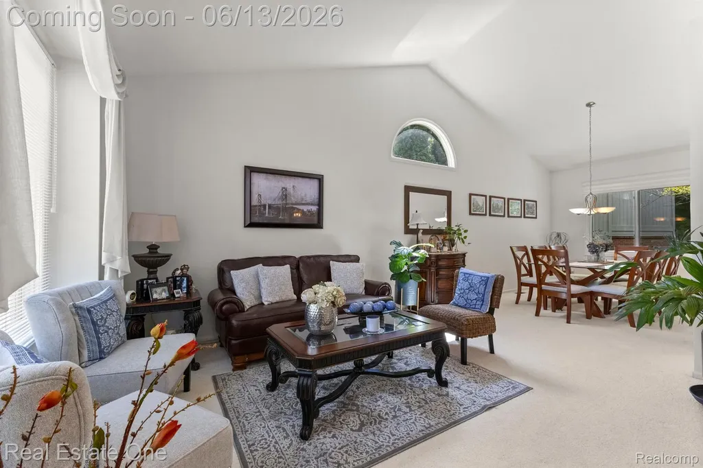 30612 Sequoia Circle Farmington Hills City MI 48331