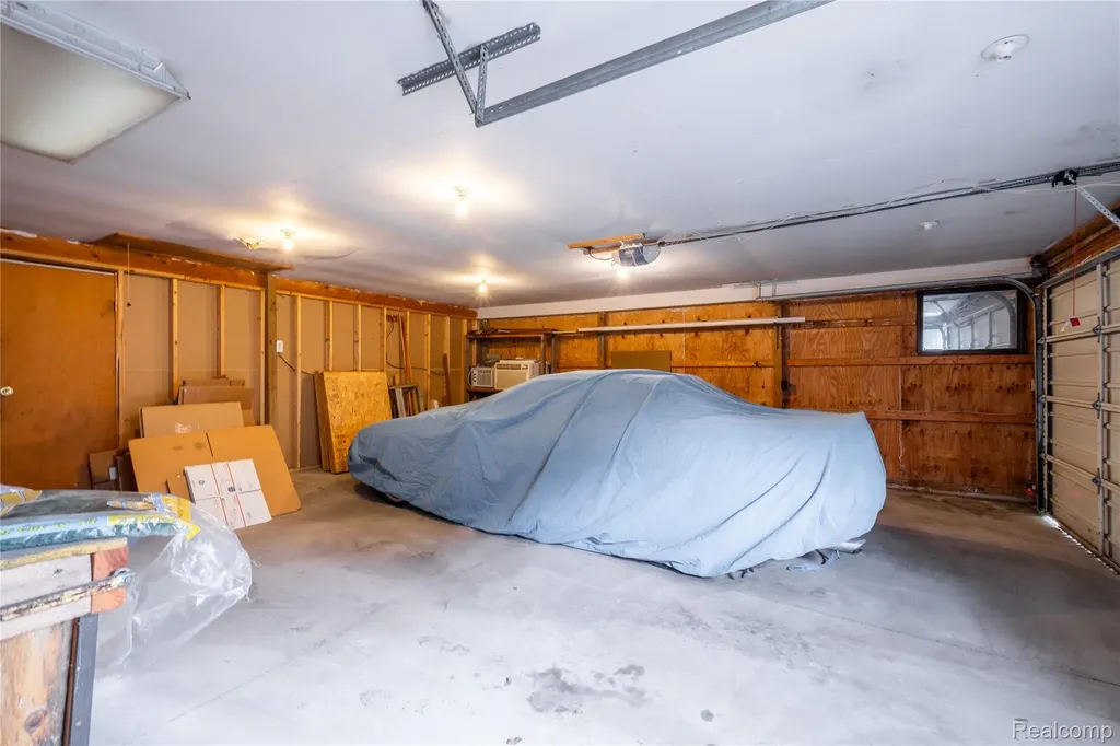 1270 W Oregon Street Lapeer City MI 48446