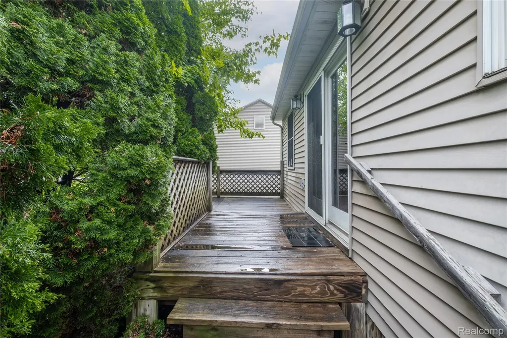 1270 W Oregon Street Lapeer City MI 48446