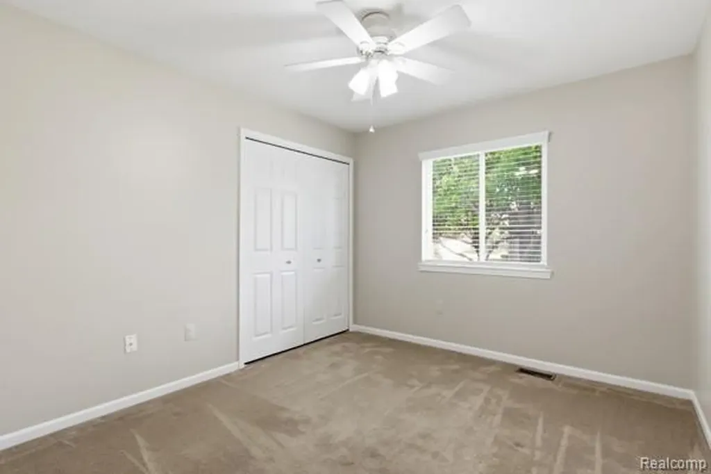 41184 Greenspire Drive Clinton Charter Township MI 48038