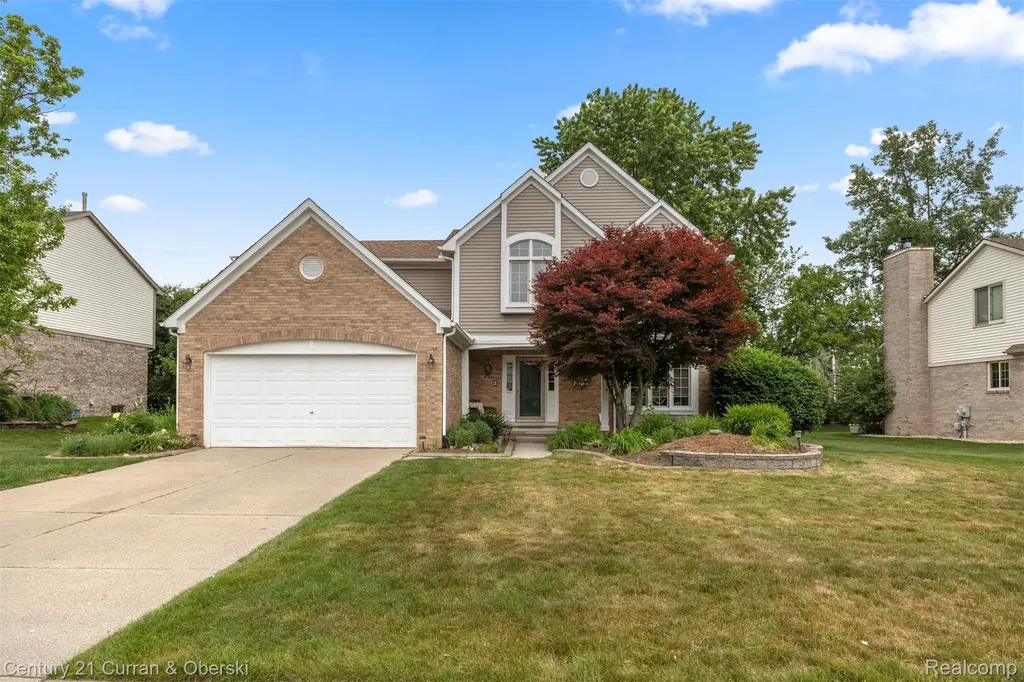 45924 Rockledge Drive Plymouth Charter Township MI 48170