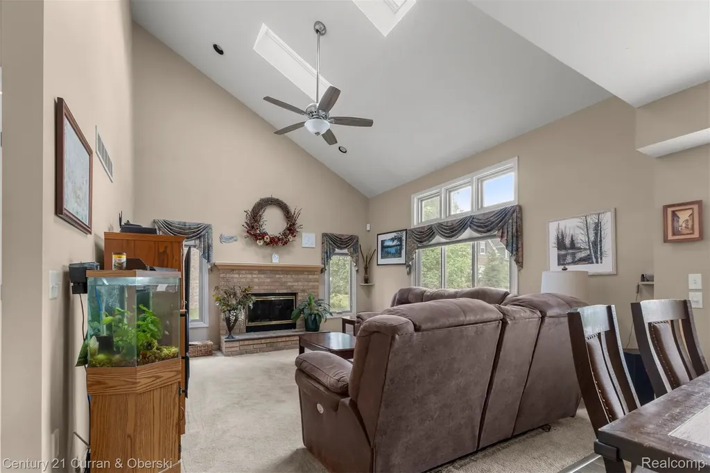 45924 Rockledge Drive Plymouth Charter Township MI 48170