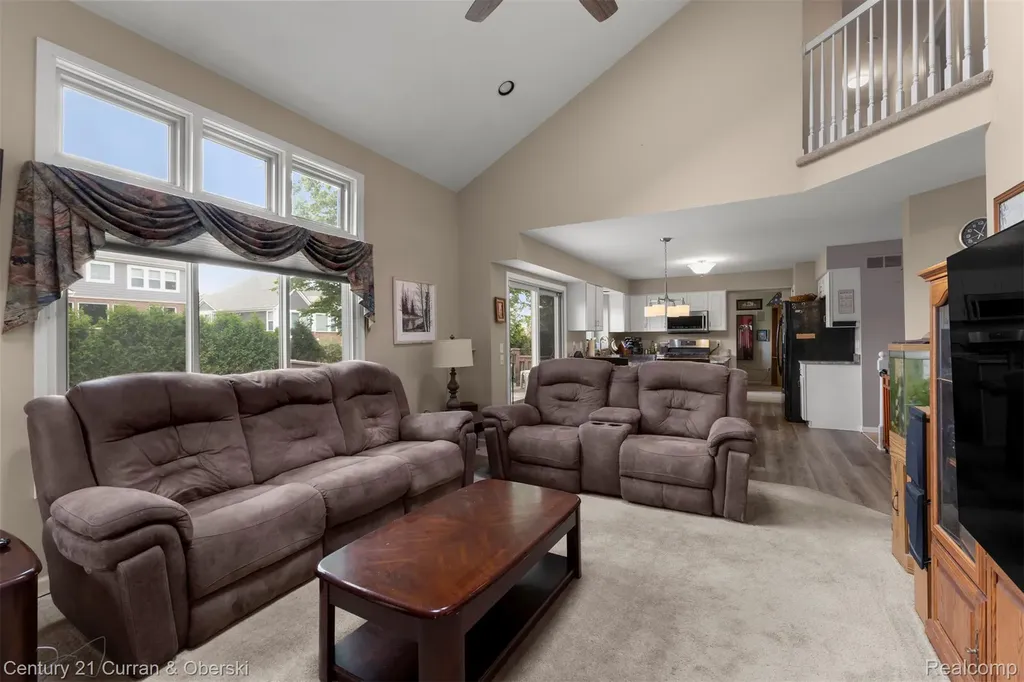 45924 Rockledge Drive Plymouth Charter Township MI 48170