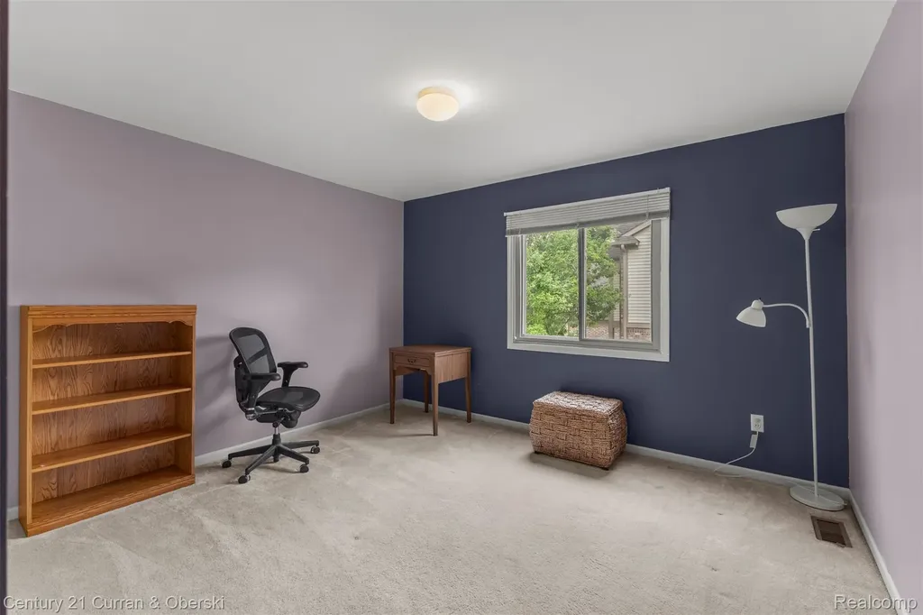45924 Rockledge Drive Plymouth Charter Township MI 48170