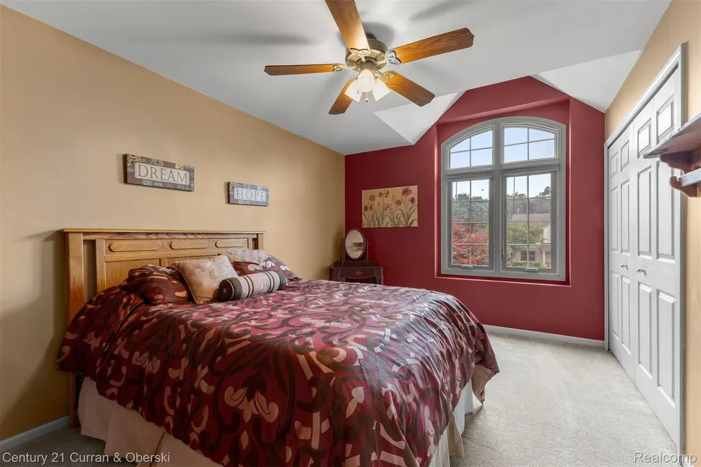 45924 Rockledge Drive Plymouth Charter Township MI 48170