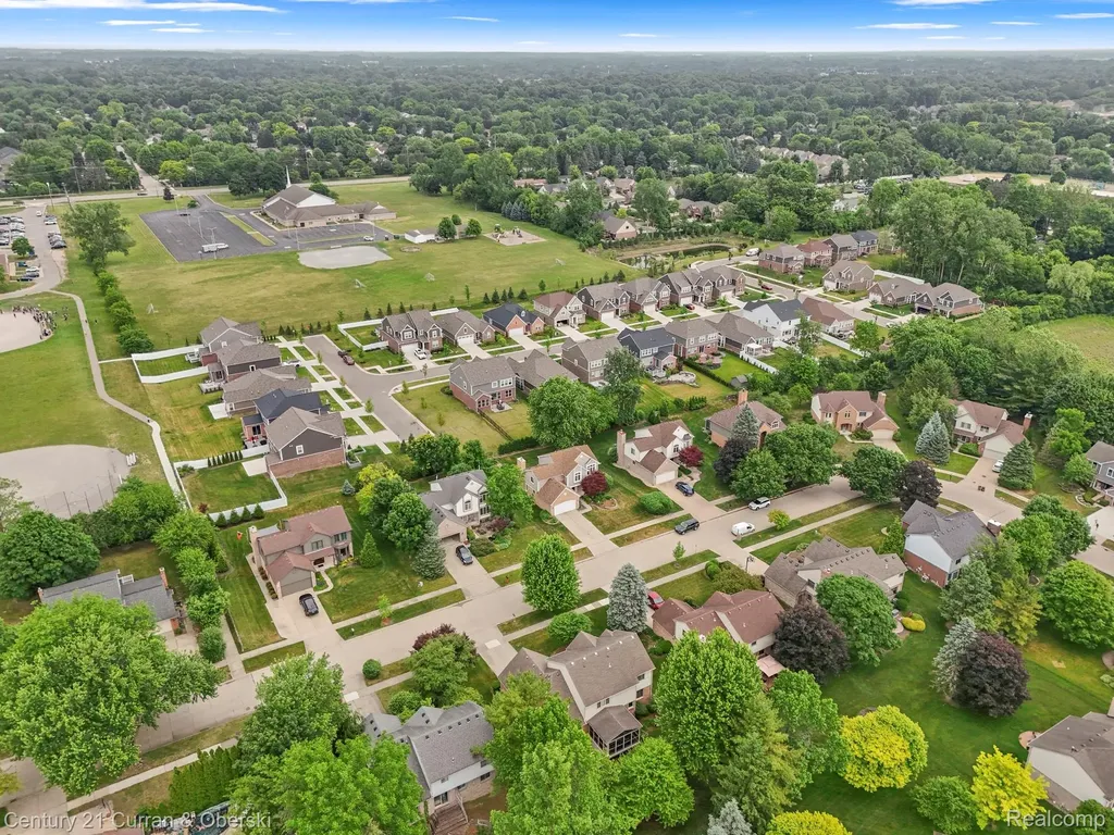 45924 Rockledge Drive Plymouth Charter Township MI 48170