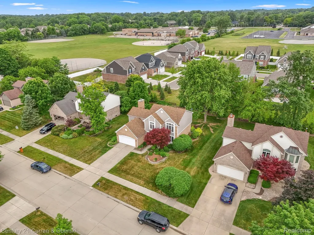 45924 Rockledge Drive Plymouth Charter Township MI 48170