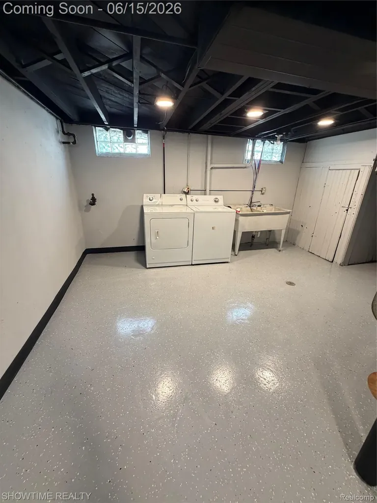 13395 Pullman Street Southgate City MI 48195