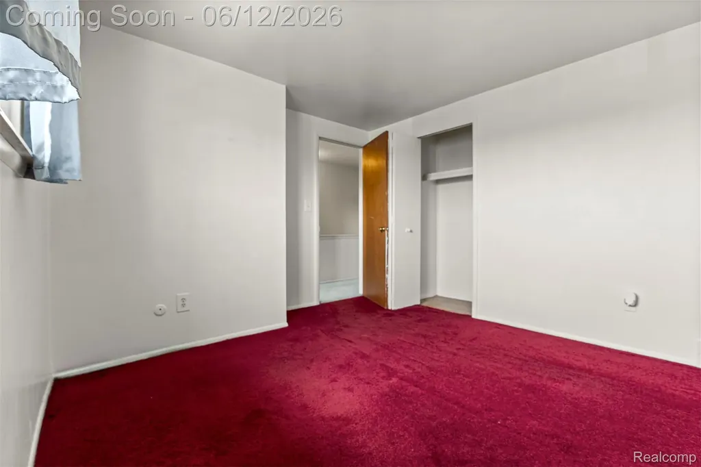 29156 Manchester Street Westland City MI 48185