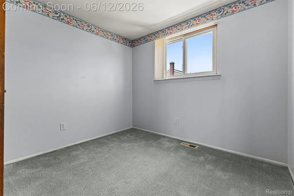 29156 Manchester Street Westland City MI 48185