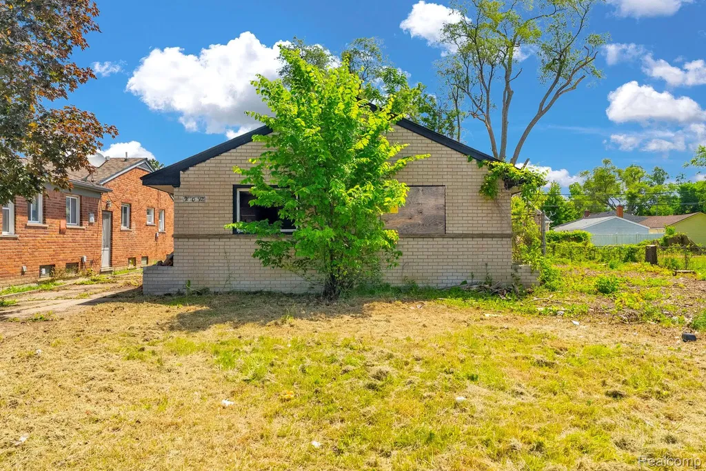 9190 Schaefer Highway Detroit City MI 48228