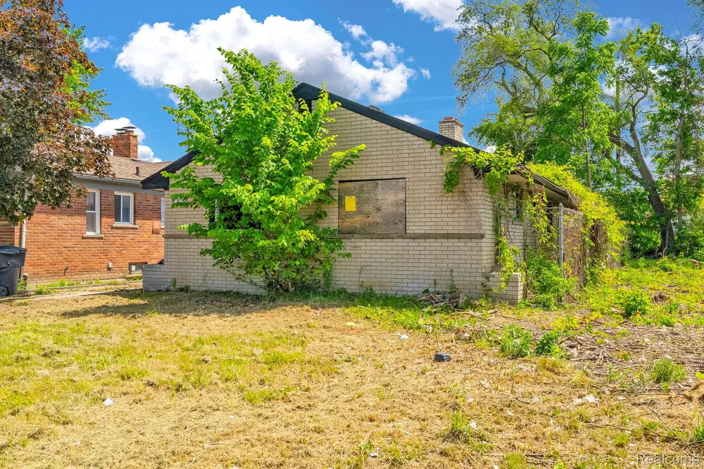 9190 Schaefer Highway Detroit City MI 48228