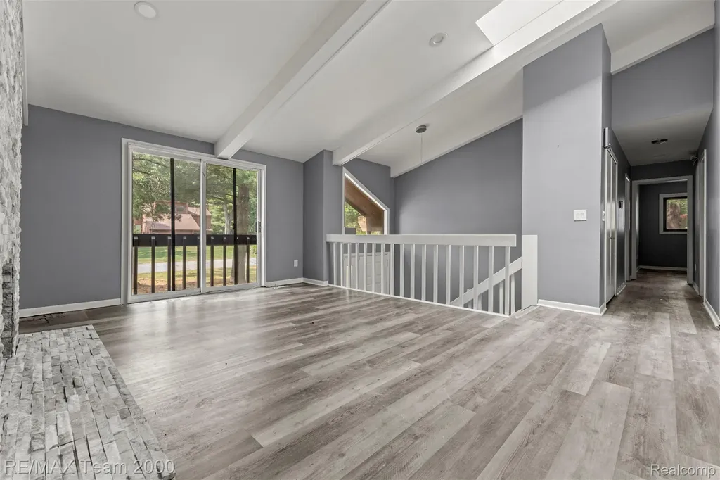 5445 Pine View Drive Ypsilanti Charter Township MI 48197