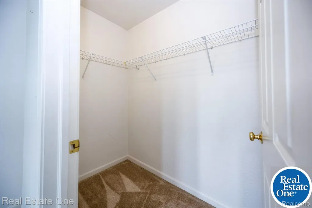 857 Saint James Park Avenue Monroe Charter Township MI 48161