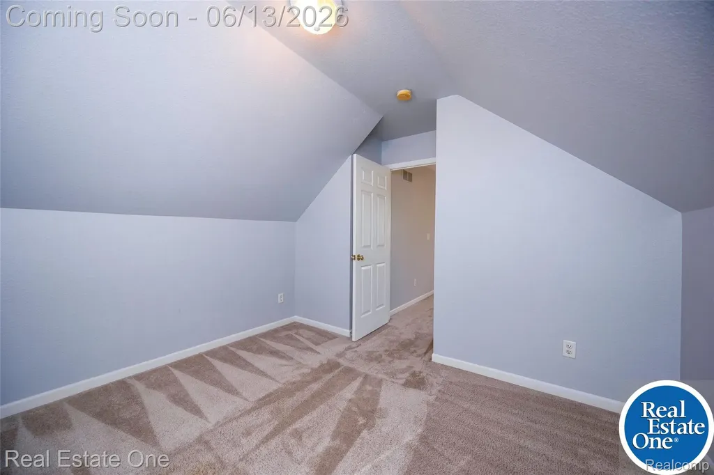 857 Saint James Park Avenue Monroe Charter Township MI 48161