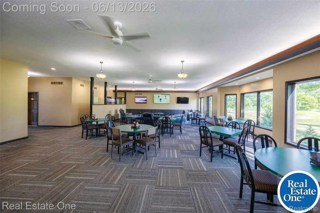 857 Saint James Park Avenue Monroe Charter Township MI 48161