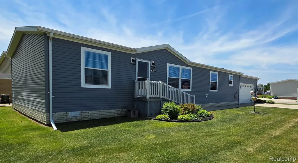 9758 Home Court Tyrone Township MI 48430
