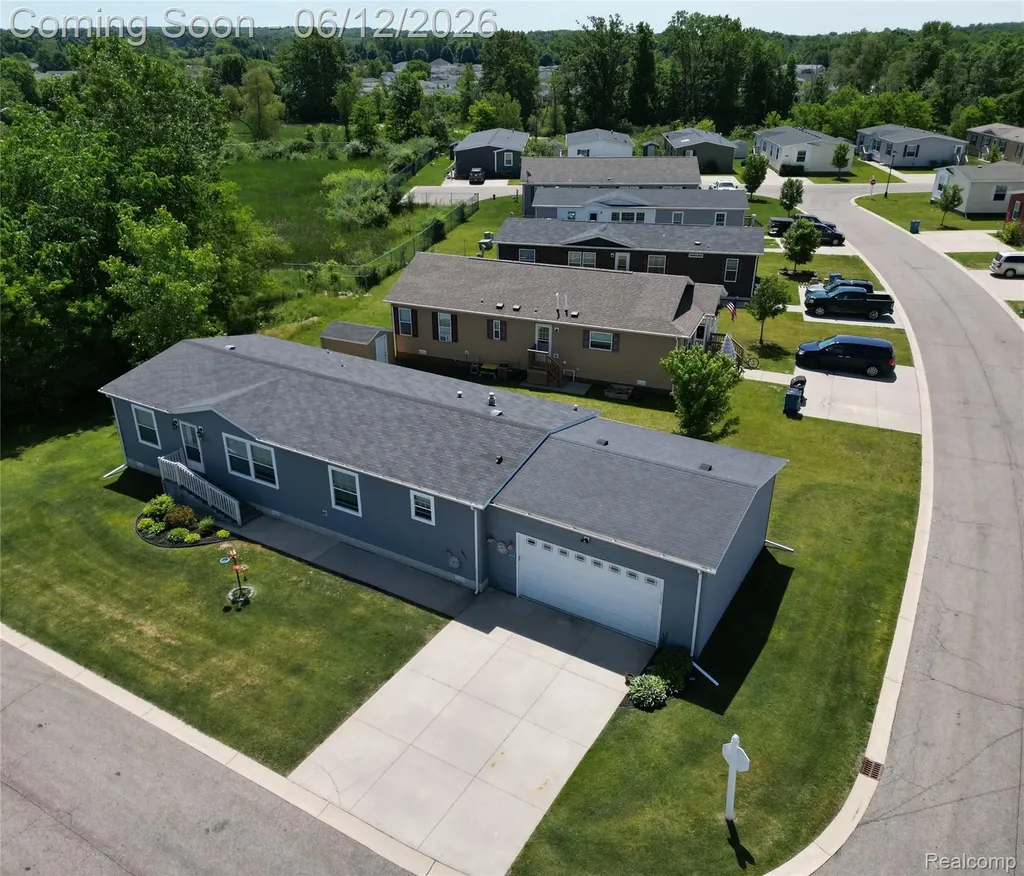 9758 Home Court Tyrone Township MI 48430