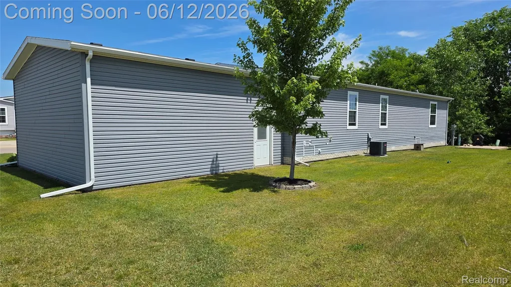9758 Home Court Tyrone Township MI 48430
