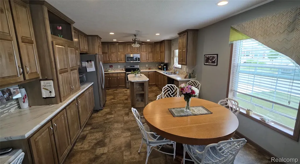 9758 Home Court Tyrone Township MI 48430