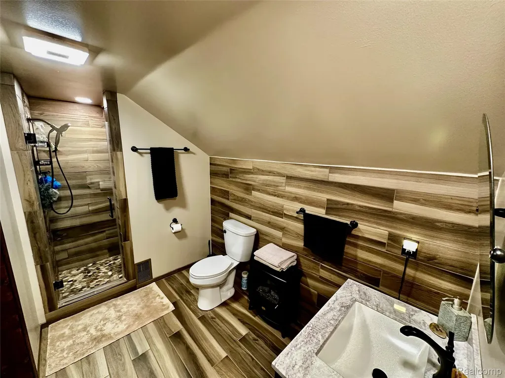 12748 Argyle Street Southgate City MI 48195