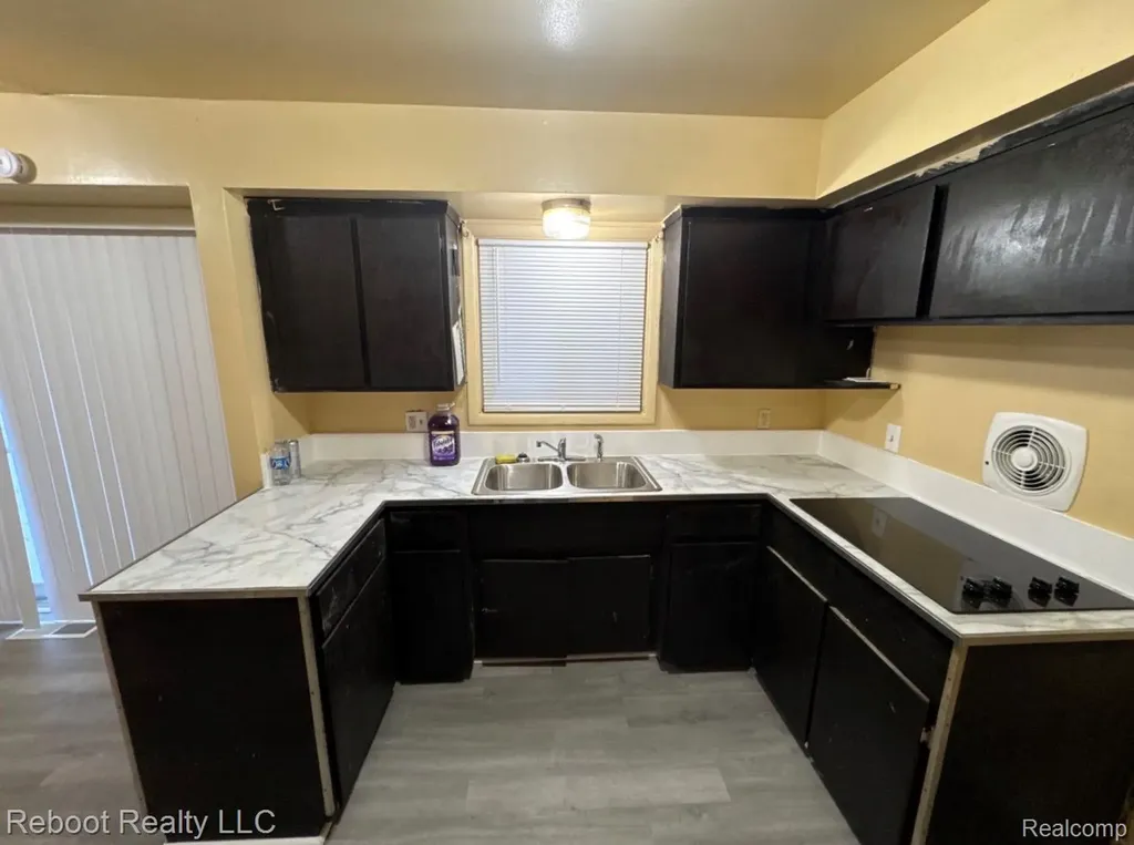 3732 Providence Street Flint City MI 48503
