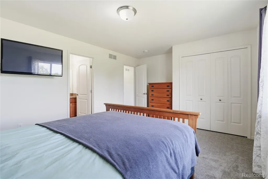 6176 Sterling Trail Dexter Township MI 48130