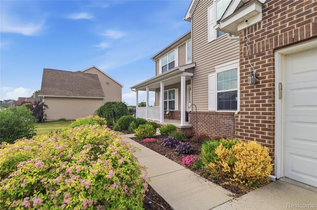 6176 Sterling Trail Dexter Township MI 48130