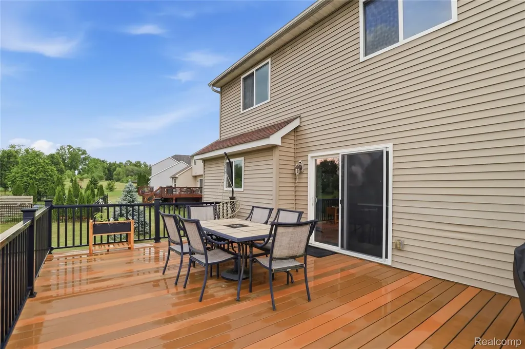 6176 Sterling Trail Dexter Township MI 48130