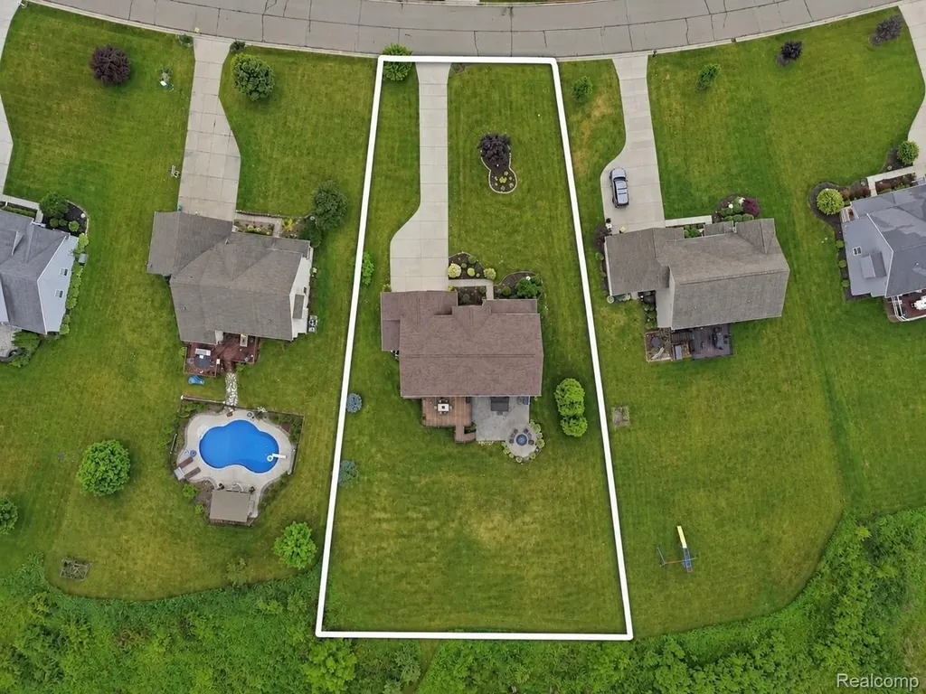 6176 Sterling Trail Dexter Township MI 48130