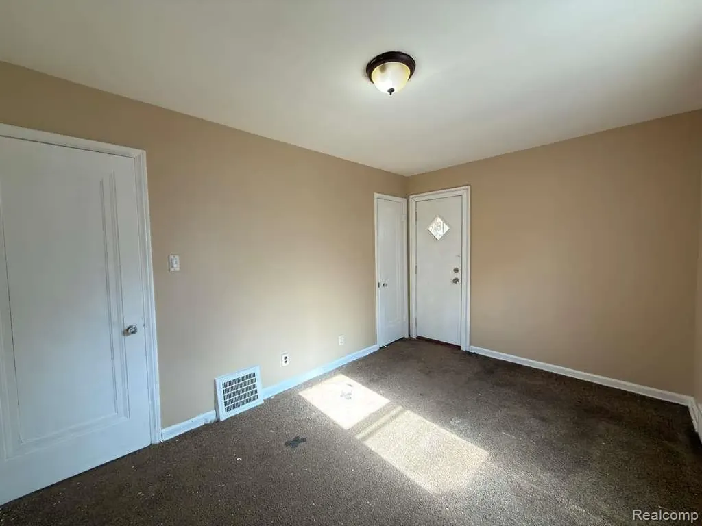 19758 Prairie Street Detroit City MI 48221