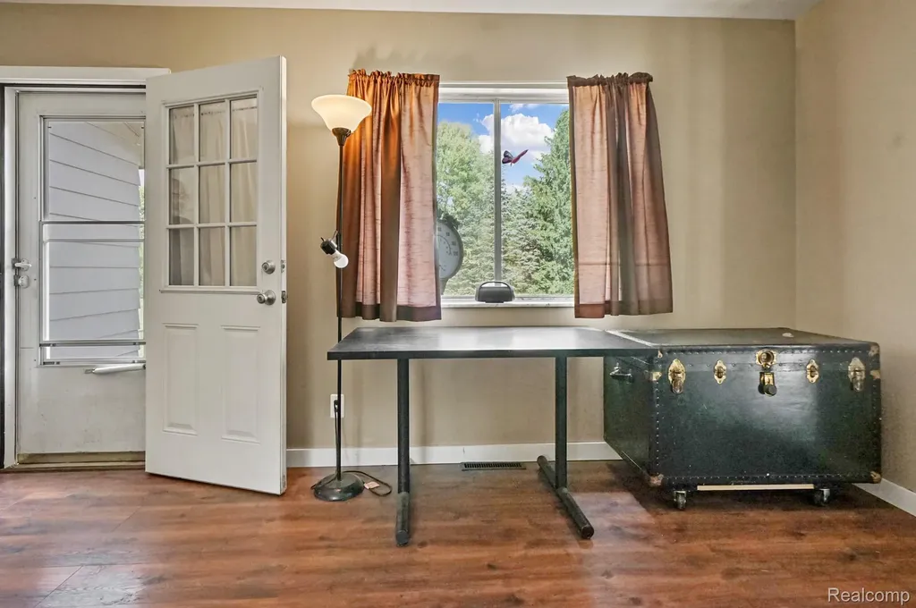 5014 Oak Hill Road Brandon Charter Township MI 48348
