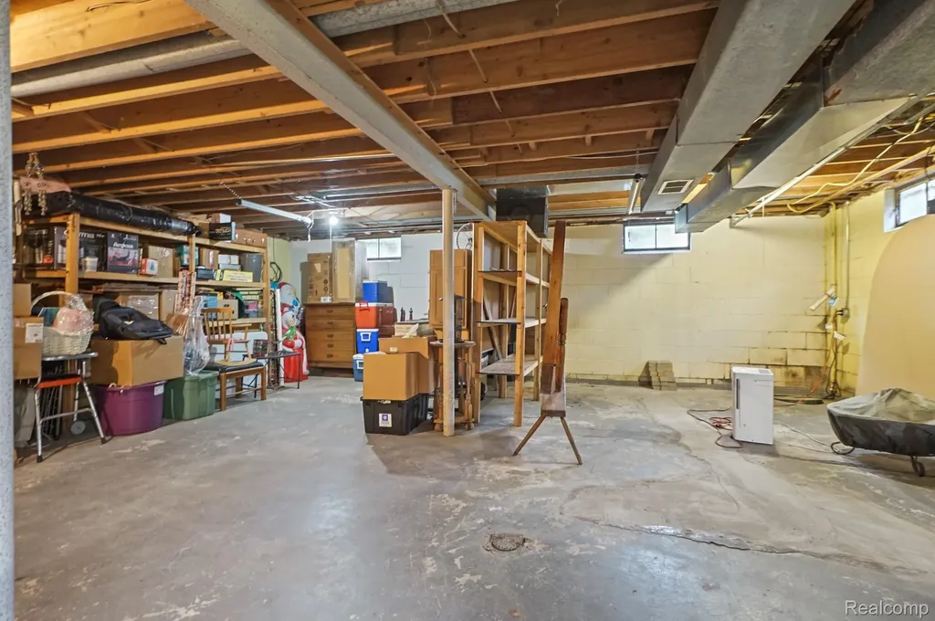 5014 Oak Hill Road Brandon Charter Township MI 48348