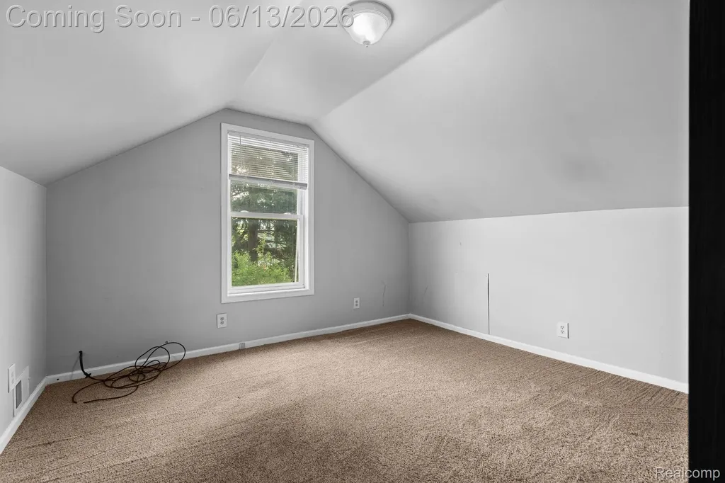 15635 W 13 Mile Road Southfield City MI 48076