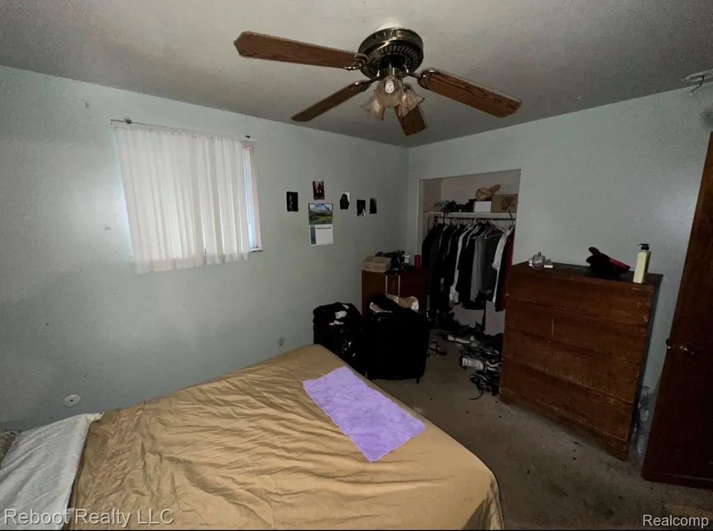1312 Dillon Street Saginaw City MI 48601